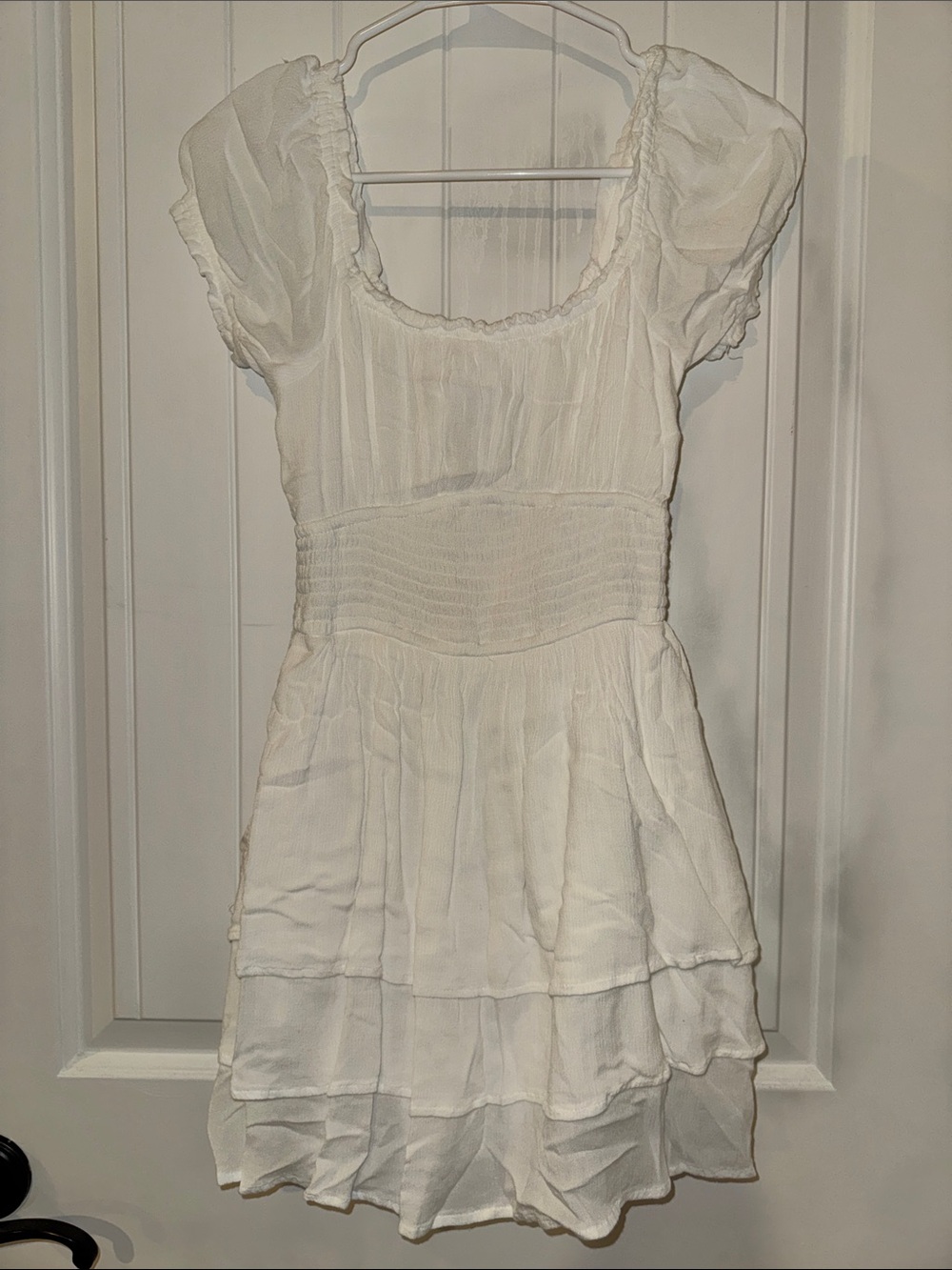 Hollister Size S Never Worn! White Ruffled Short Sleeve Top Dress with pockets